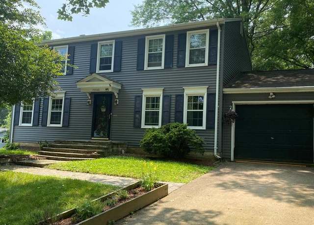 Property at 15306 Whispering Glen Ct, Centreville, VA 20120, 4 beds, 2.5 baths