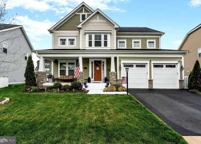 Property at 23631 Glenmallie Ct, Aldie, VA 20105, 4 beds, 4.5 baths