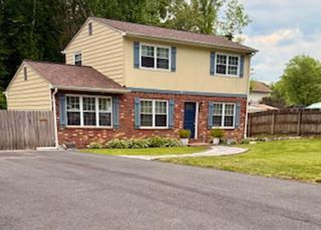 Property at 10703 Mockingbird Ln, Spotsylvania, VA 22553, 4 beds, 1.5 baths