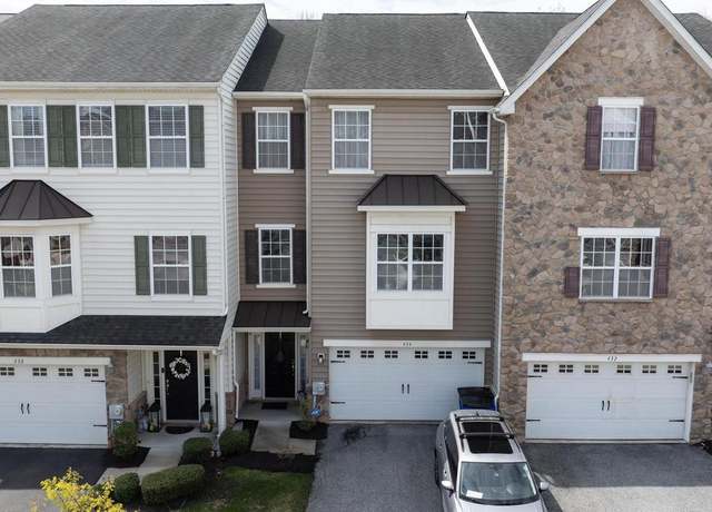 Property at 434 Jacobsen Dr, Newark, DE 19702, 3 beds, 3 baths