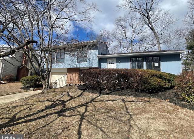 Property at 7900 Covington Ave, Glen Burnie, MD 21061, 3 beds, 2.5 baths