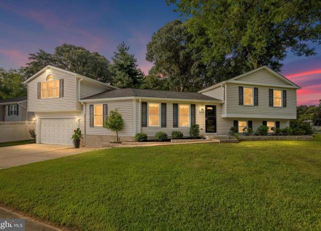 Property at 301 Raussell Pl, Severna Park, MD 21146, 5 beds, 3 baths