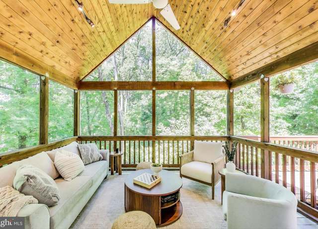 Property at 10112 Stoneybrook Dr, Silver Spring, MD 20910, 4 beds, 3 baths