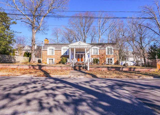 Property at 102 W Morris Ave, Linwood, NJ 08221, 4 beds, 3 baths