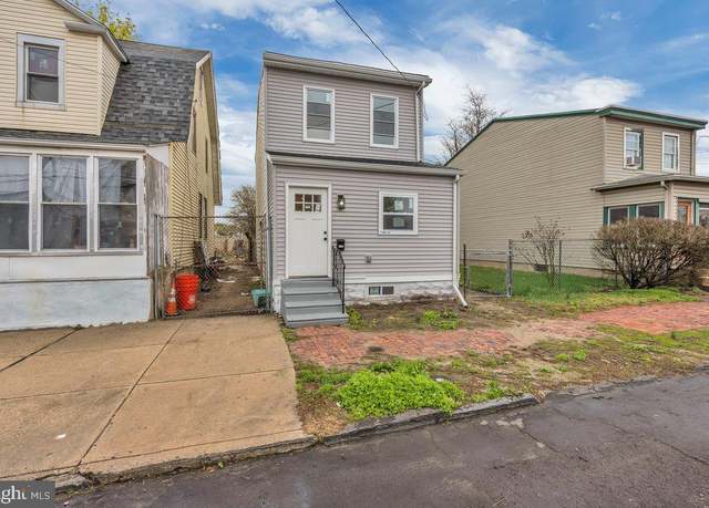 Property at 1128 N 25th St, Camden, NJ 08105, 4 beds, 1.5 baths