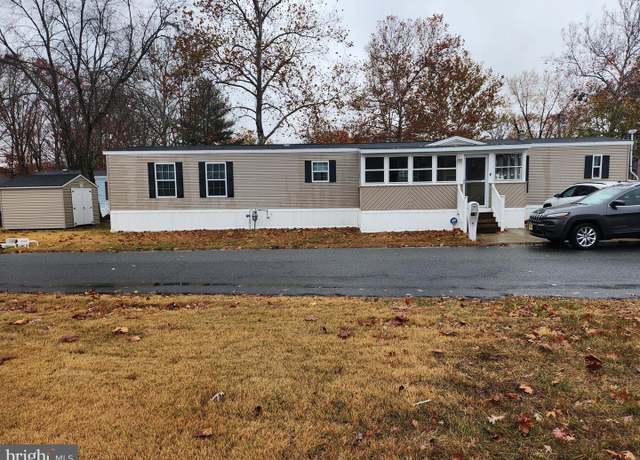 Property at 109 Kennedy Ave, Williamstown, NJ 08094, 3 beds, 2 baths