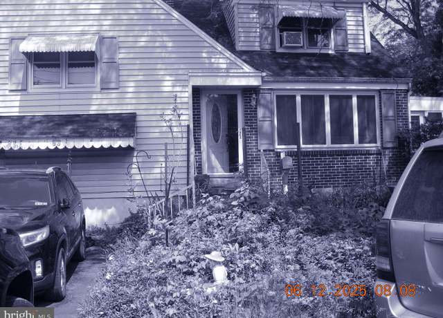 Property at 63 N Main St, Quakertown, PA 18951, 3 beds, 1 bath