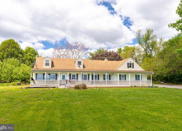 Property at 1731 Limestone Rd, Cochranville, PA 19330, 5 beds, 2 baths