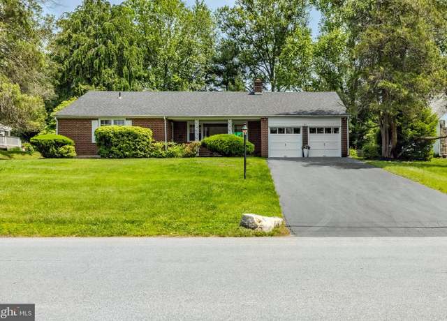 Property at 262 Ellis Rd, Havertown, PA 19083, 3 beds, 2.5 baths
