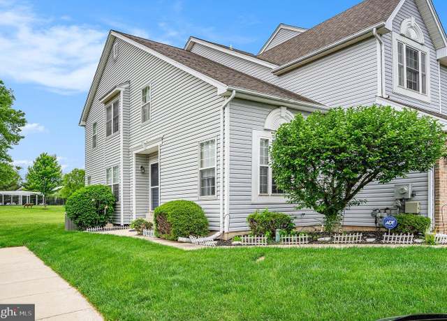 Property at 4033 Greenes Way Cir, Collegeville, PA 19426, 3 beds, 2.5 baths