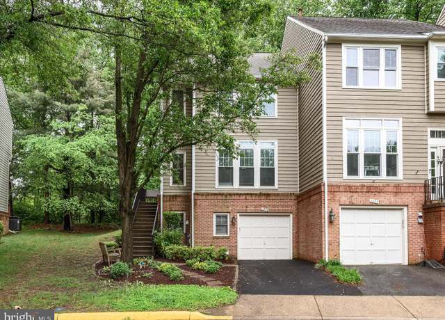 Property at 1236 Weatherstone Ct, Reston, VA 20194, 3 beds, 3 baths