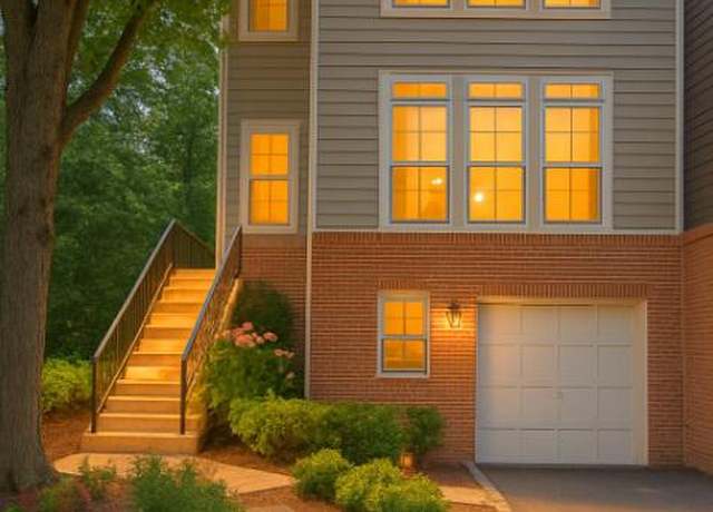 Property at 1236 Weatherstone Ct, Reston, VA 20194, 3 beds, 3 baths