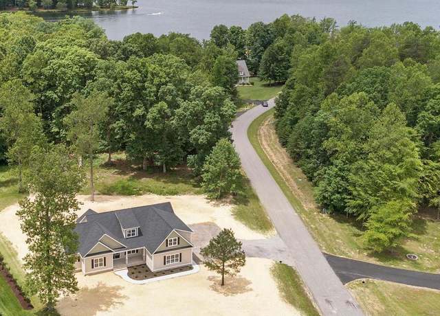 Property at 195 Promise Ln, Bumpass, VA 23024, 5 beds, 4 baths