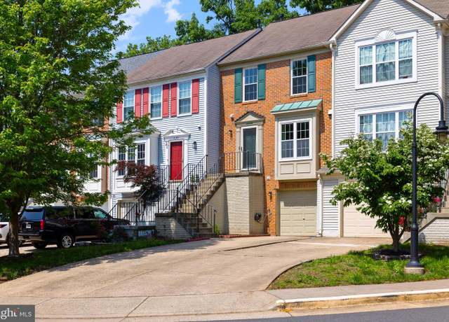 Property at 45599 Whitcomb Sq, Sterling, VA 20166, 4 beds, 3.5 baths