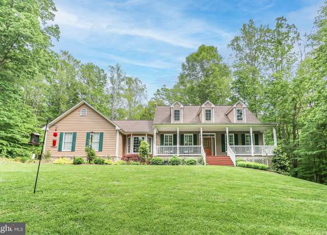 Property at 77 Timberidge Dr, Fredericksburg, VA 22406, 4 beds, 3.5 baths