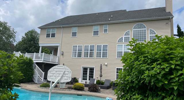 Photo of 916 Nottingham Rd, Pottstown, PA 19465