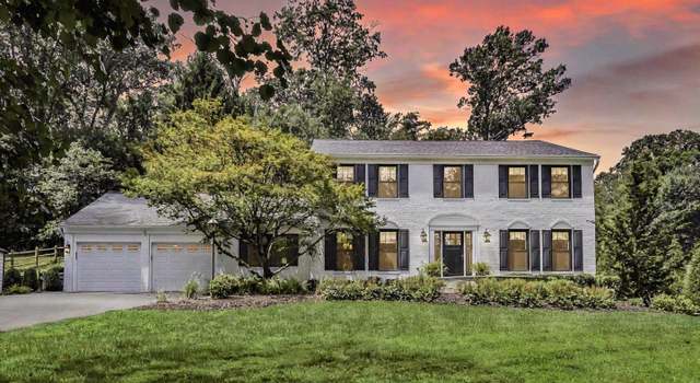 Photo of 810 Hickory Vale Ln, Great Falls, VA 22066