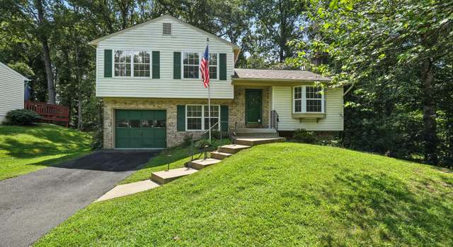 Photo of 11949 Cotton Mill Dr, Woodbridge, VA 22192
