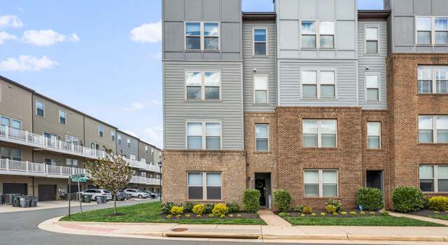 Photo of 10487 Ratcliffe Trl, Manassas, VA 20110