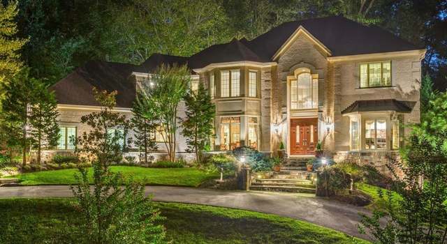 Photo of 8430 Bradley Blvd, Bethesda, MD 20817