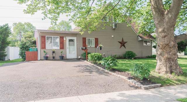 Photo of 91 New School Ln, Levittown, PA 19054