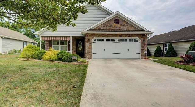 Photo of 46 Lantern Ln, Shippensburg, PA 17257