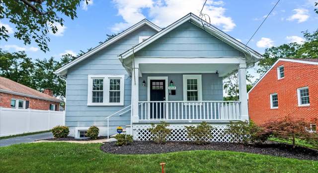Photo of 1213 Rowe St, Fredericksburg, VA 22401