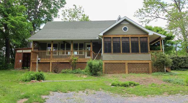 Photo of 393 Swann Rd, Edinburg, VA 22824