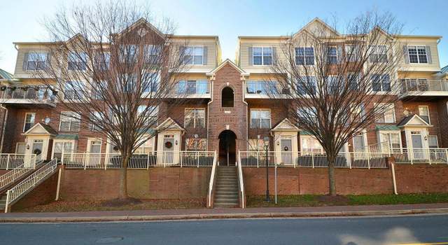 Photo of 10337 Sager Ave #304, Fairfax, VA 22030