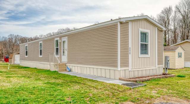 Photo of 210 Golf Dr, Aberdeen, MD 21001