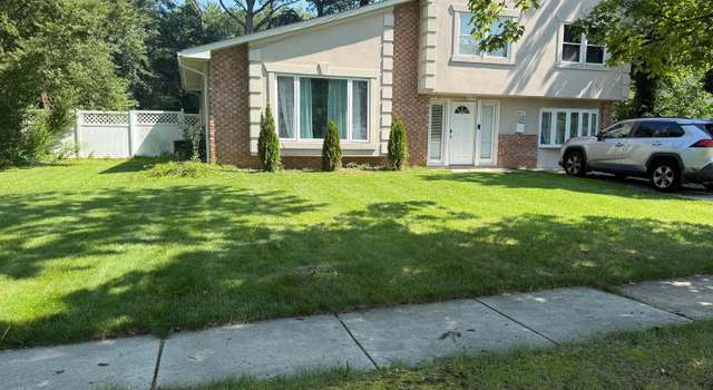 Photo of 641 Pasadena Dr, Magnolia, NJ 08049