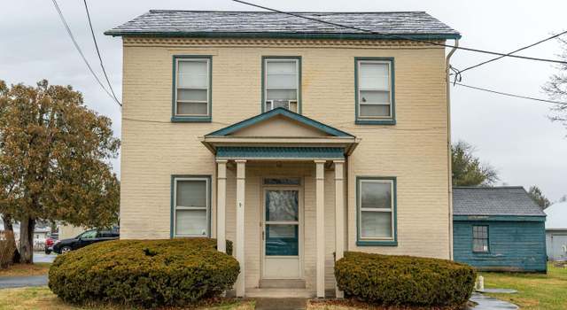 Photo of 9 E Locust St, Leola, PA 17540