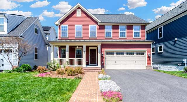 Photo of 2436 Glouster Pointe Dr, Dumfries, VA 22026