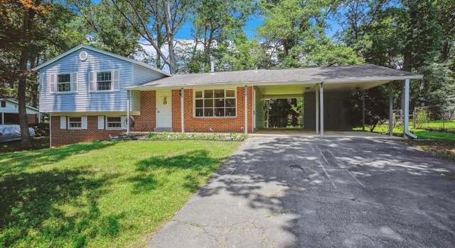 Photo of 7705 Warbler Ln, Derwood, MD 20855