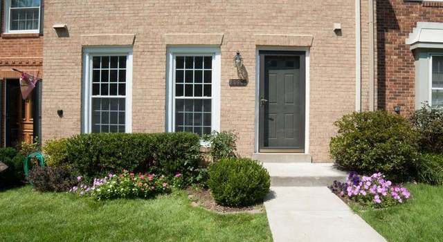 Photo of 8020 Bethelen Woods Ln, Springfield, VA 22153