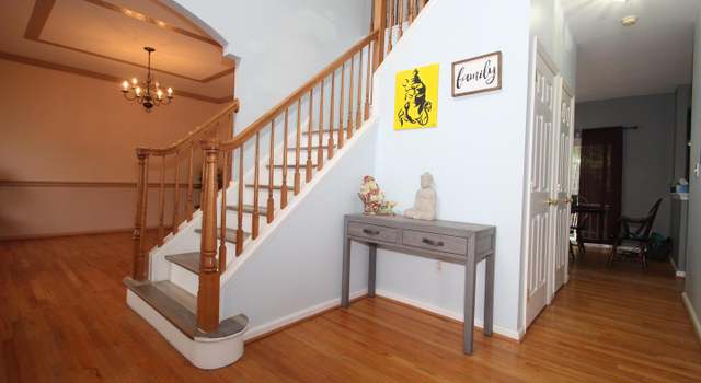 Photo of 33 Anthony Dr, Newark, DE 19702