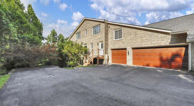 Photo of 1 Piney Meetinghouse Ct, Potomac, MD 20854