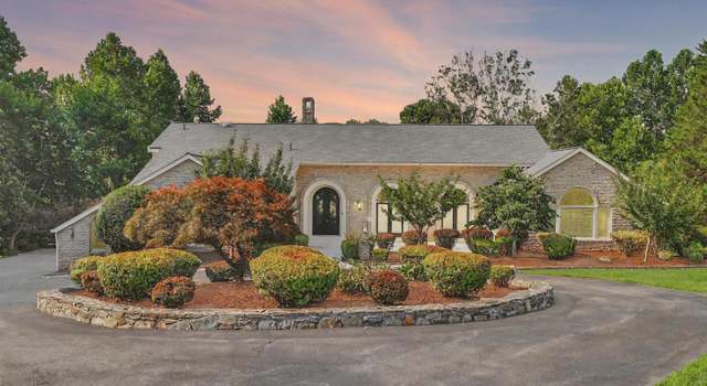 Photo of 1 Piney Meetinghouse Ct, Potomac, MD 20854
