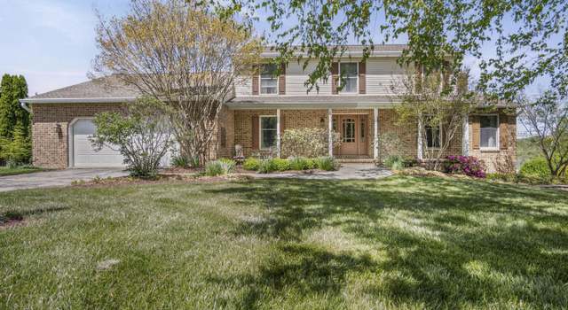 Photo of 6 Shetland Dr, Shrewsbury, PA 17361