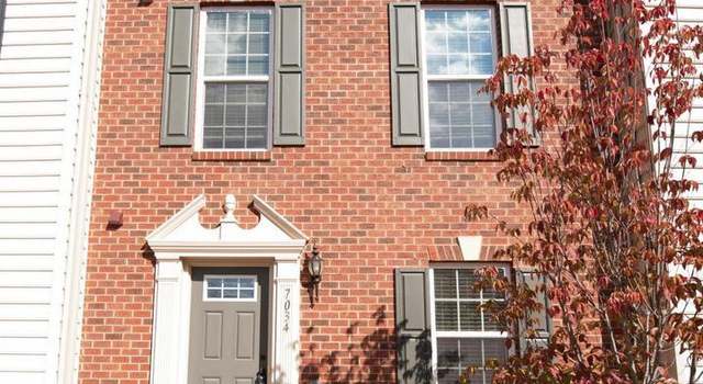 Photo of 7034 Kona Dr #70, Gainesville, VA 20155
