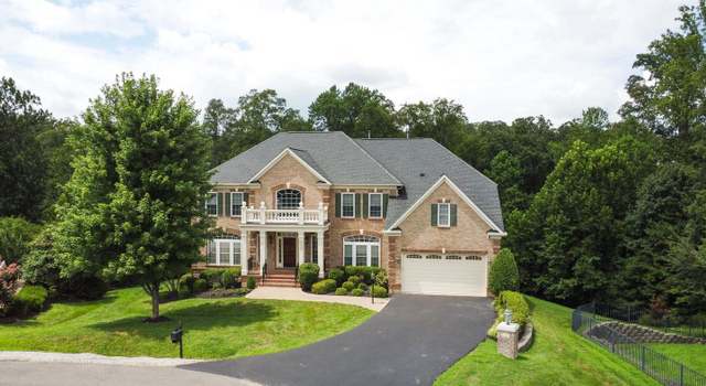Property at 9336 Elkhorne Run Ct, Lorton, VA 22079, 5 beds, 5.5 baths