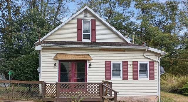 Photo of 248 Hood Ave, Shinnston, WV 26431