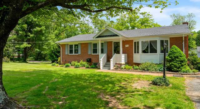 Photo of 10001 Hopkins Ln, Nokesville, VA 20181