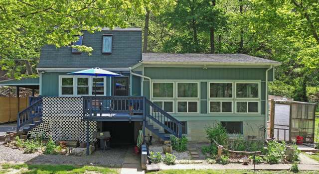 Photo of 13688 Cacapon Rd, Great Cacapon, WV 25422