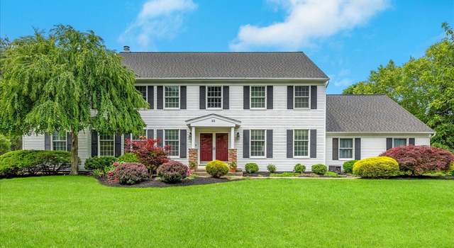 Photo of 25 Ginnie Ln, West Windsor, NJ 08550