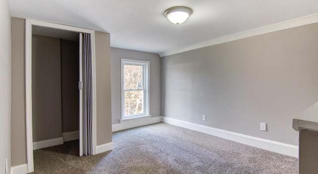 Photo of 37 N Lee St, Hallam, PA 17406