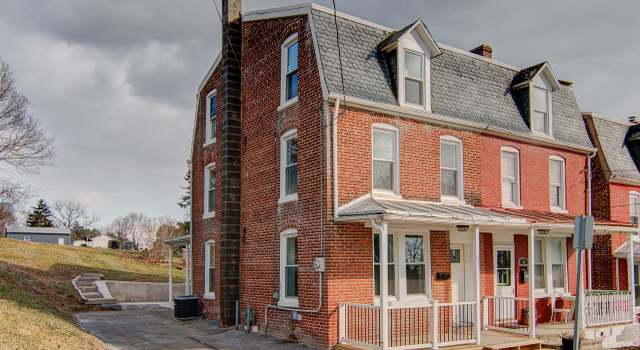 Photo of 37 N Lee St, Hallam, PA 17406