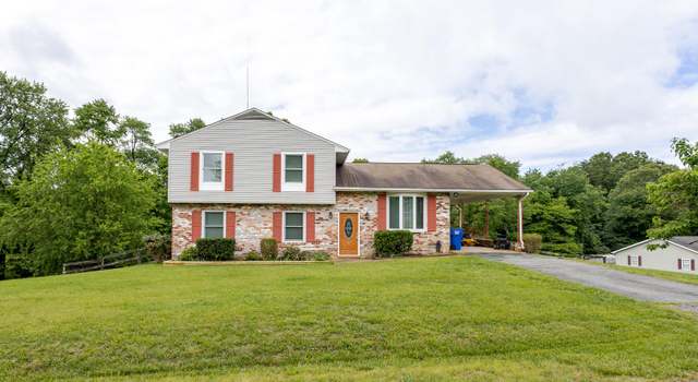 Photo of 7 Patton Ln, Fredericksburg, VA 22406