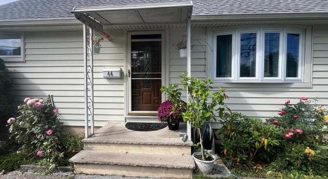 Photo of 44 Tunison Rd, New Brunswick, NJ 08901