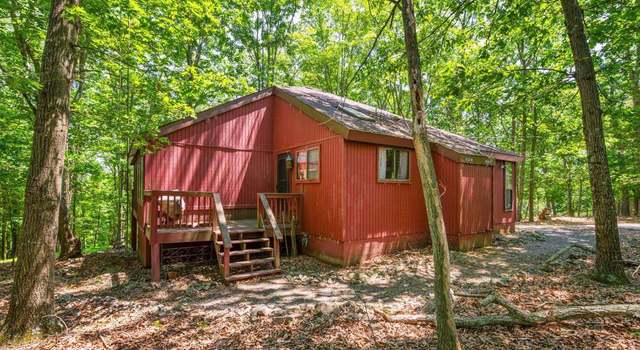 Photo of 19 Snowflake Ln, Hedgesville, WV 25427